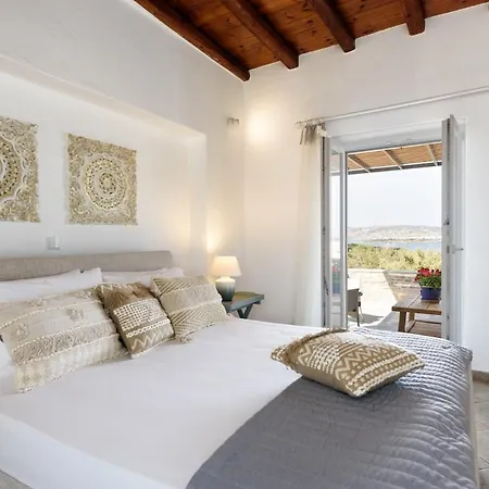 Aegean Seashell With Private Pool Parikia (Paros)