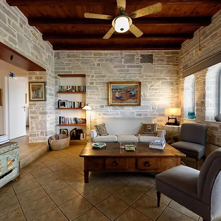 Villa Aegean Seashell With Private Pool Parikia (Paros)